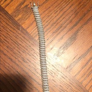 Sliver bracelet with diamonds